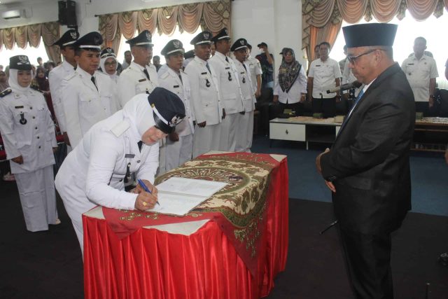 30 Penjabat Resmi di lantik