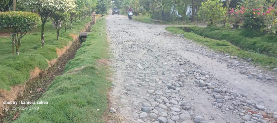 Jalan Simpang