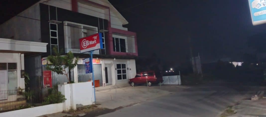 EB MArt